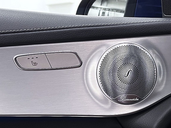 Mercedes-Benz GLC220 d 16 of 26