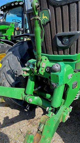 John Deere 6215R AP TRAKTOR FR.LYFT 3 of 6