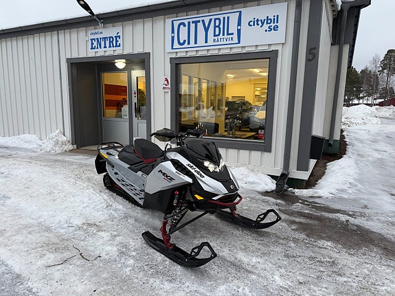 Ski-Doo MXZ X-RS 850