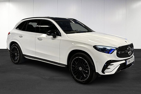 Mercedes-Benz GLC300 de 2 of 5