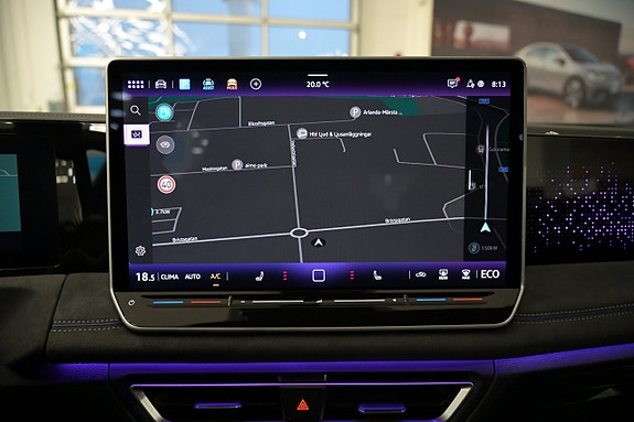 Volkswagen Tiguan 18 of 29