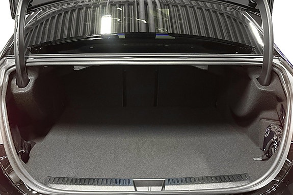 Mercedes-Benz E300 de 20 of 25