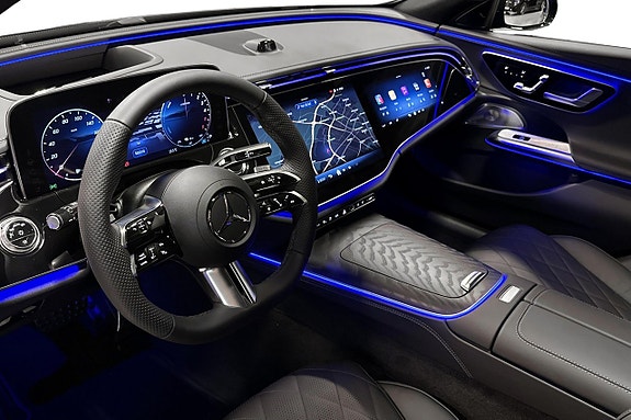 Mercedes-Benz E300 de 8 of 25