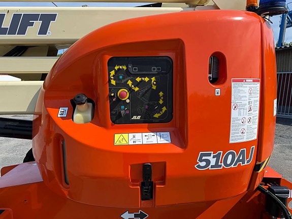 JLG 510AJ Vikbomslift – 17,8 m – 4x4 – Nybesiktigad – 2015 8 of 9
