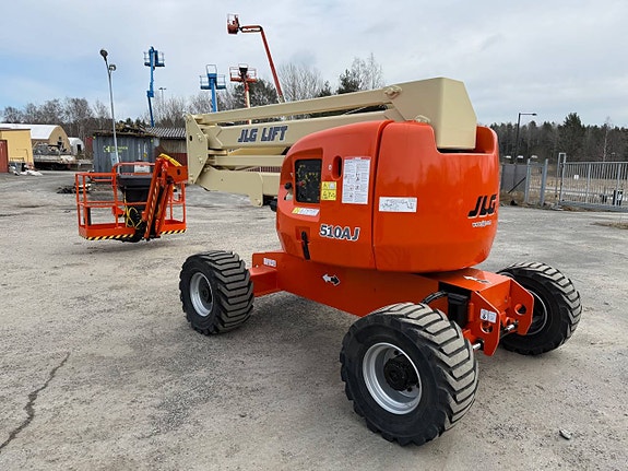 JLG 510AJ Vikbomslift – 17,8 m – 4x4 – Nybesiktigad – 2015