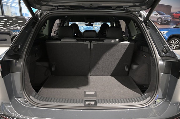 Volkswagen Tayron 30 of 30