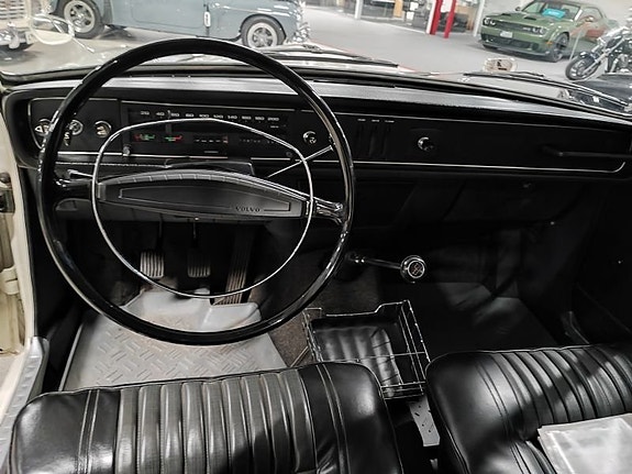 Volvo 144 10 of 10