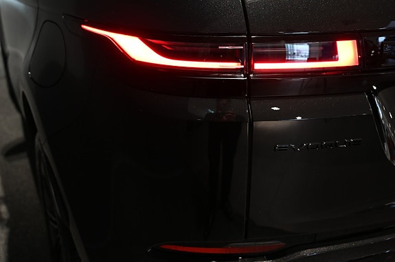 Land Rover Range Rover Evoque 26 of 26