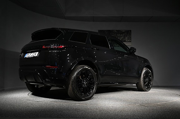 Land Rover Range Rover Evoque 6 of 26