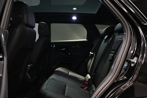 Land Rover Range Rover Evoque 16 of 26