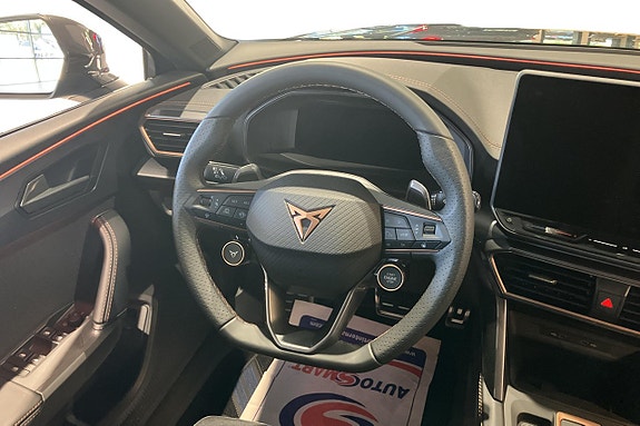 Cupra Leon 7 of 10