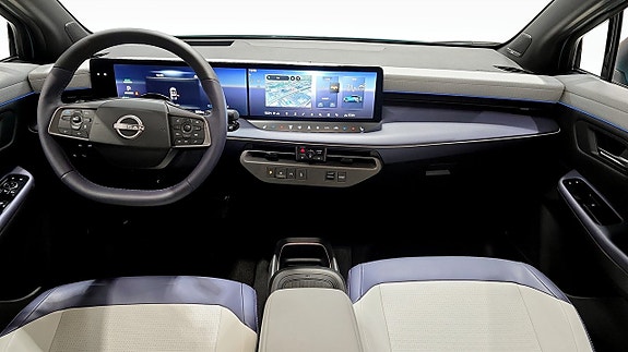Nissan Leaf 4 of 16