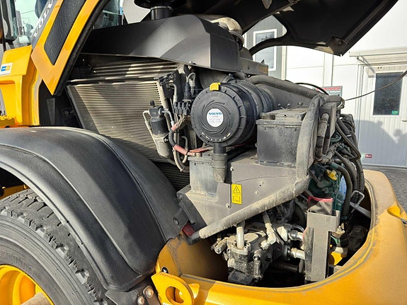 Volvo L50HS 23 of 30