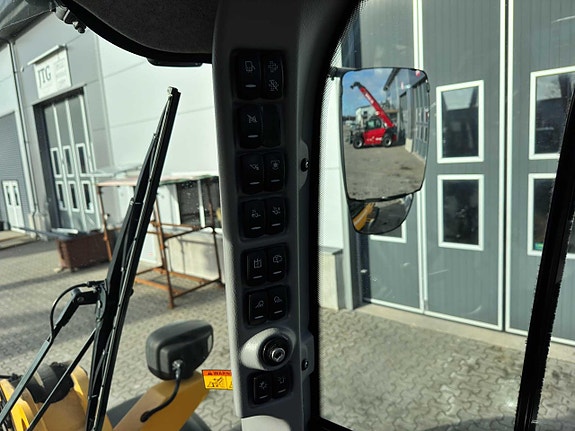 Volvo L50HS 13 of 30