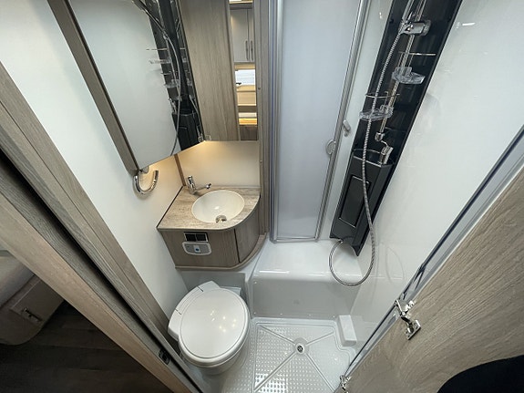 Kabe TRAVEL MASTER Classic 740 LGB 16 of 20