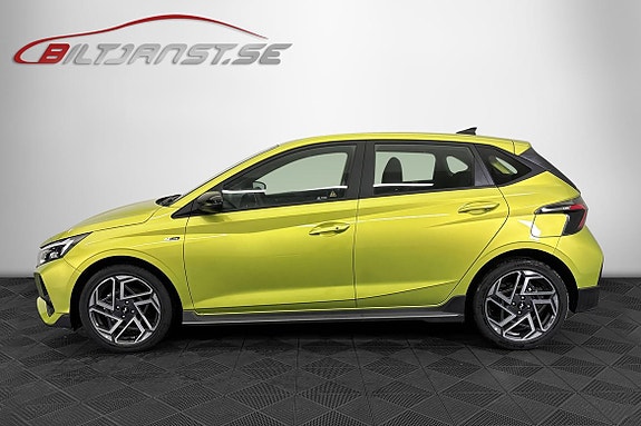 Hyundai i20 2 of 5