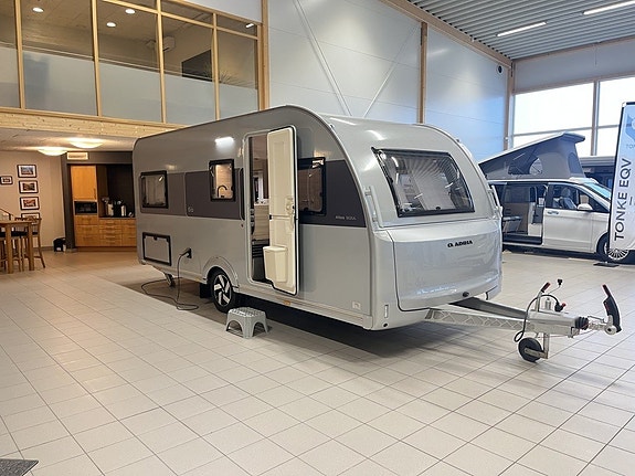 Adria ALTEA 502 UL (60 Year Edition+Långbäddar+Golvvärme) 2 of 24
