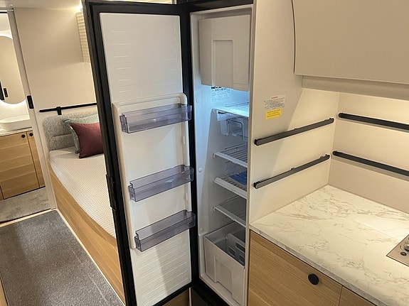 Adria ADORA 663 UT (ALDE+Pluspaket+Boogie+Golvvärme) 16 of 28