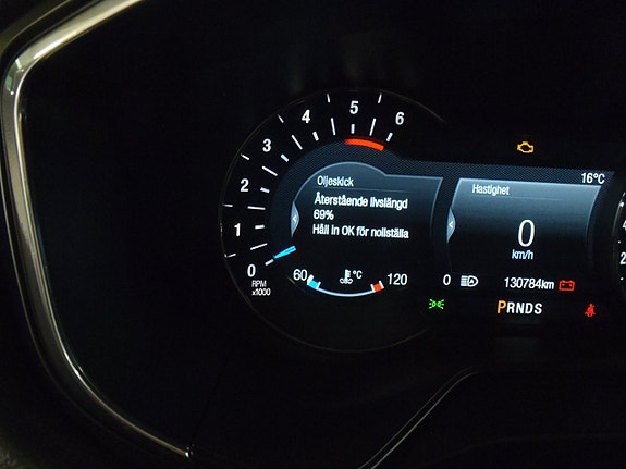 Ford Mondeo 18 of 18