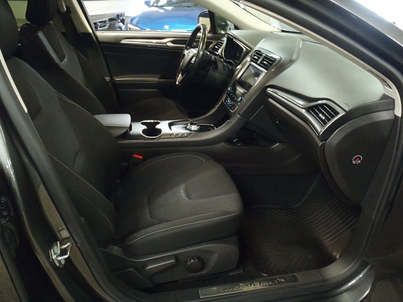 Ford Mondeo 8 of 18