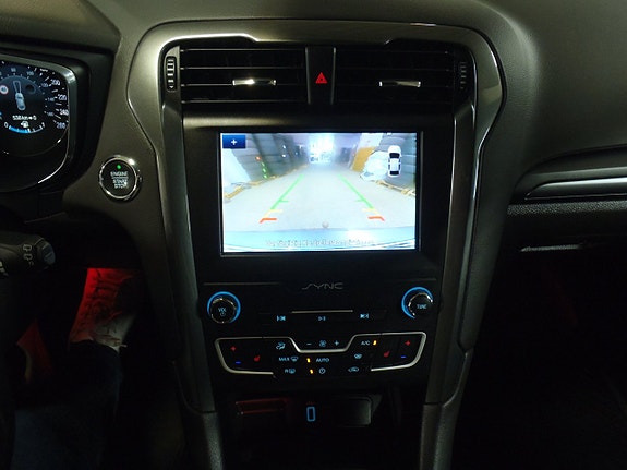 Ford Mondeo 13 of 18
