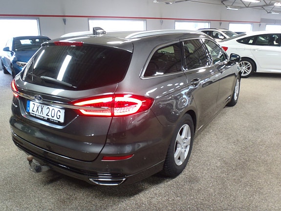 Ford Mondeo 3 of 5
