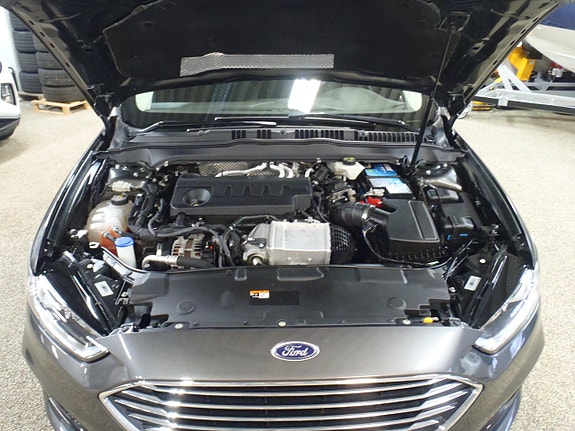 Ford Mondeo 11 of 18