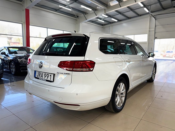 Volkswagen Passat 4 of 5