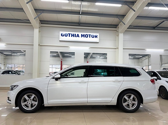 Volkswagen Passat 6 of 29