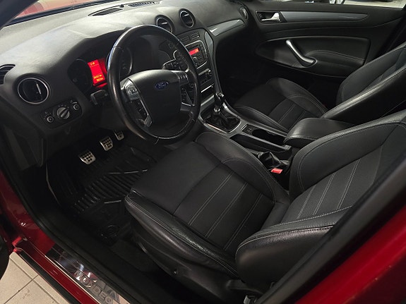 Ford Mondeo 4 of 5