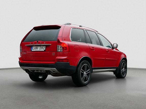 Volvo XC90 7 of 23