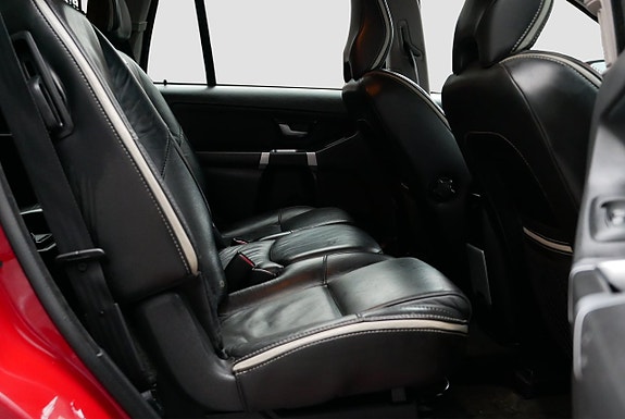 Volvo XC90 20 of 23