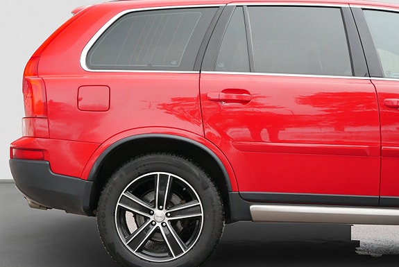 Volvo XC90 16 of 23