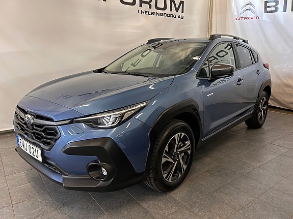 Subaru Crosstrek 2 of 5