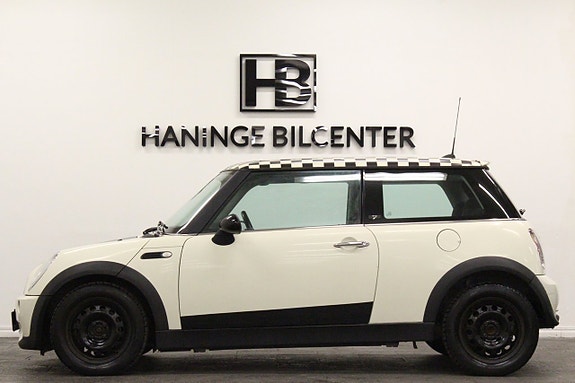 MINI One 8 of 17