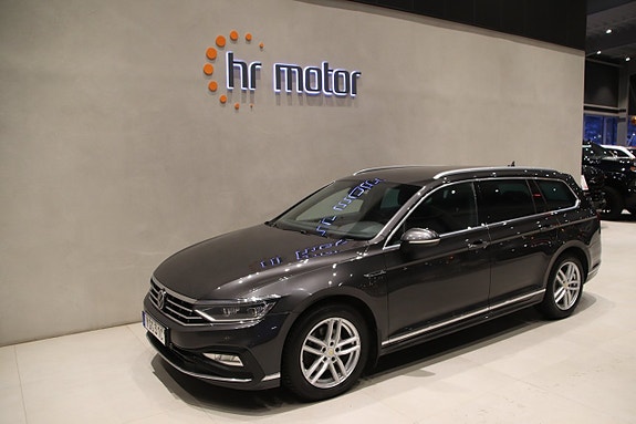 Volkswagen Passat 3 of 5