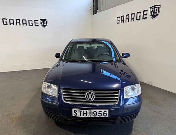 Volkswagen Passat 6 of 17
