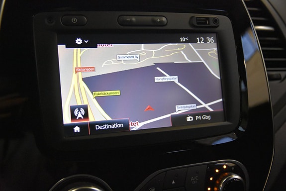 Renault Captur 13 of 16
