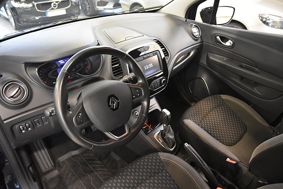 Renault Captur 8 of 16
