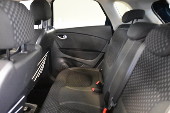 Renault Captur 15 of 16