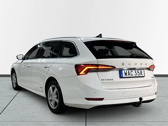 Skoda Octavia 5 of 5