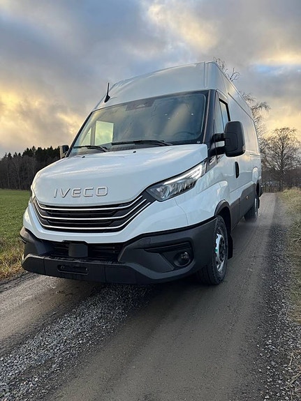 Iveco Daily 35S18 A8 12m3