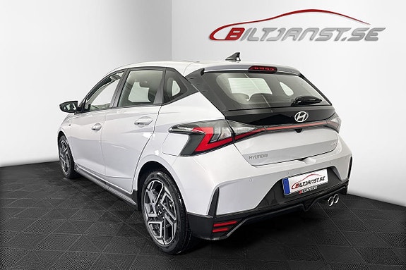 Hyundai i20 3 of 5