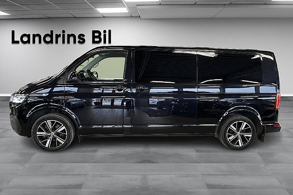 Volkswagen Multivan 3 of 5