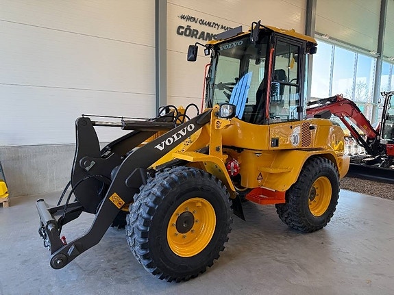 Volvo L30HS 5 of 5