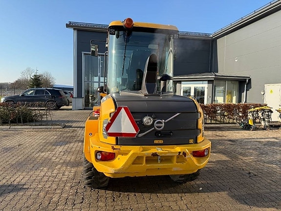 Volvo L 35 G S 7 of 10