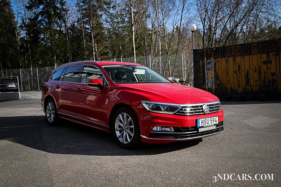 Volkswagen Passat 3 of 5