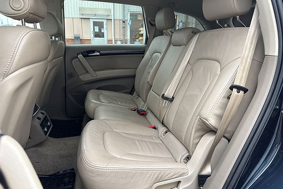Audi Q7 11 of 20