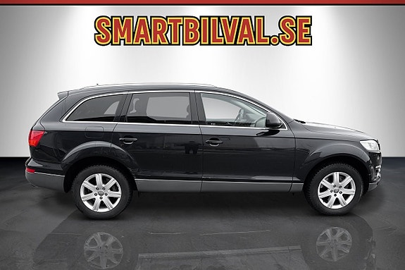 Audi Q7 4 of 5