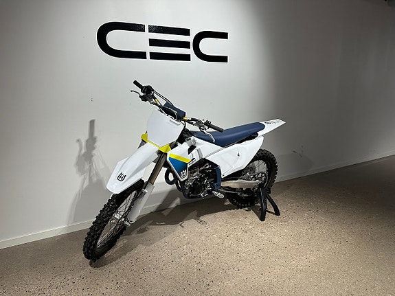 Husqvarna FC 250 Racekittad 5 of 6